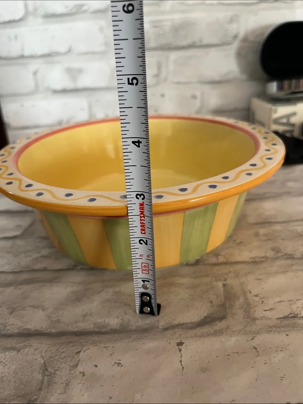 Pfaltzgraff Yellow Ceramic Dog Bowl Painted Bone Motif pistoulet Jane Kolpen
